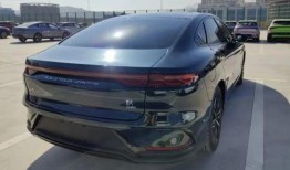 比亚迪汉最新爆料,性能与科技双飞跃，引领新能源汽车新潮流